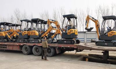 恒特挖掘機再發(fā)15臺微型挖掘機，高效交付助力客戶發(fā)展