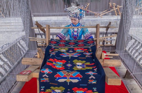 土家織錦 經緯交錯 斑斕千年